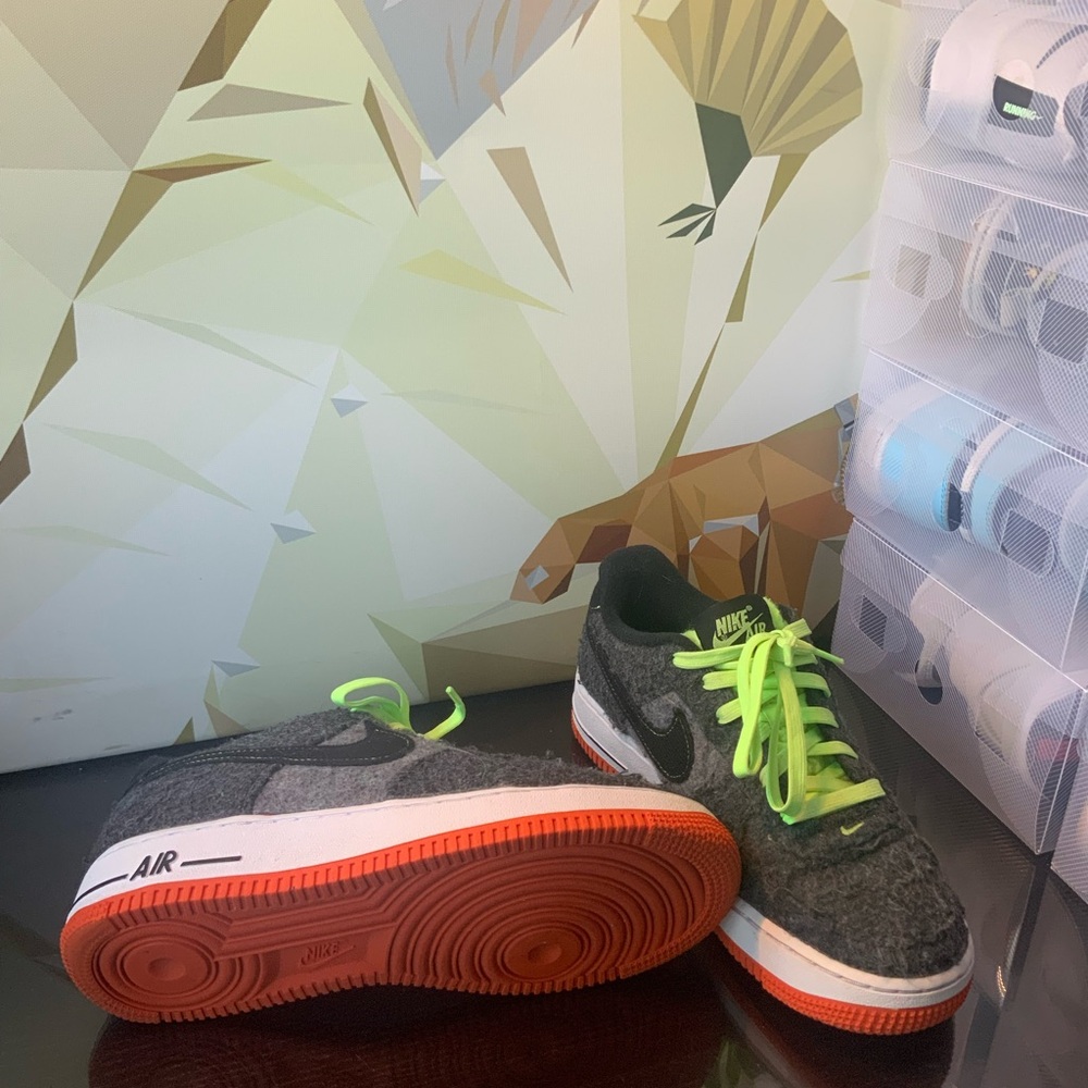 Nike Charcoal and Neon Green Sneakers